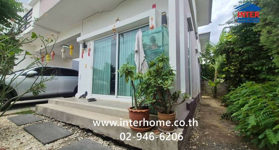 Casa en venta de 3 habitaciones en Sai Mai, Bangkok
