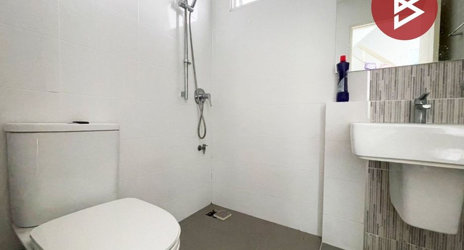 Haus zum Kauf mit 3 Zimmer in Bang Kruai, Nonthaburi
