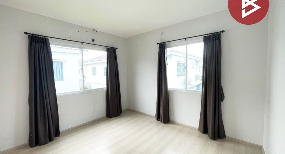 Haus zum Kauf mit 3 Zimmer in Bang Kruai, Nonthaburi