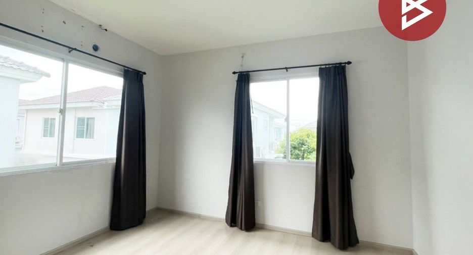 Haus zum Kauf mit 3 Zimmer in Bang Kruai, Nonthaburi