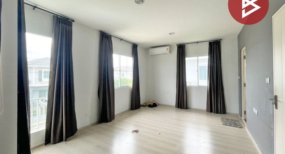 Haus zum Kauf mit 3 Zimmer in Bang Kruai, Nonthaburi