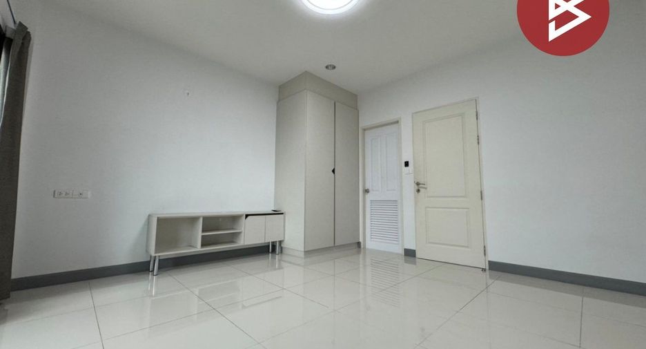 Local comercial en venta de 4 habitaciones en Bang Khae, Bangkok