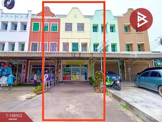 Local comercial en venta de 4 habitaciones en Tha Ruea, Phra Nakhon Si Ayutthaya