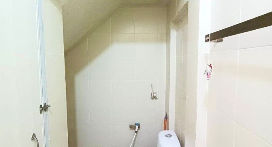 Local comercial en venta de 4 habitaciones en Tha Ruea, Phra Nakhon Si Ayutthaya