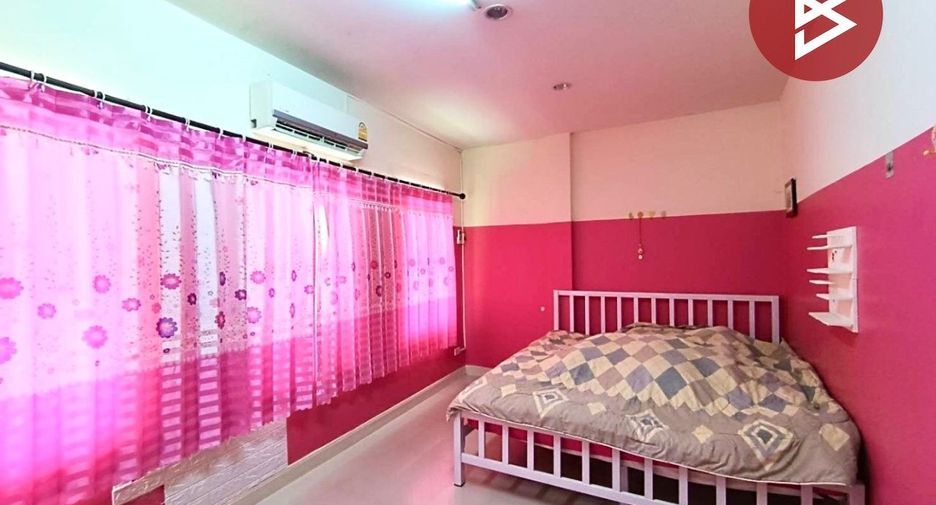 Local comercial en venta de 4 habitaciones en Tha Ruea, Phra Nakhon Si Ayutthaya