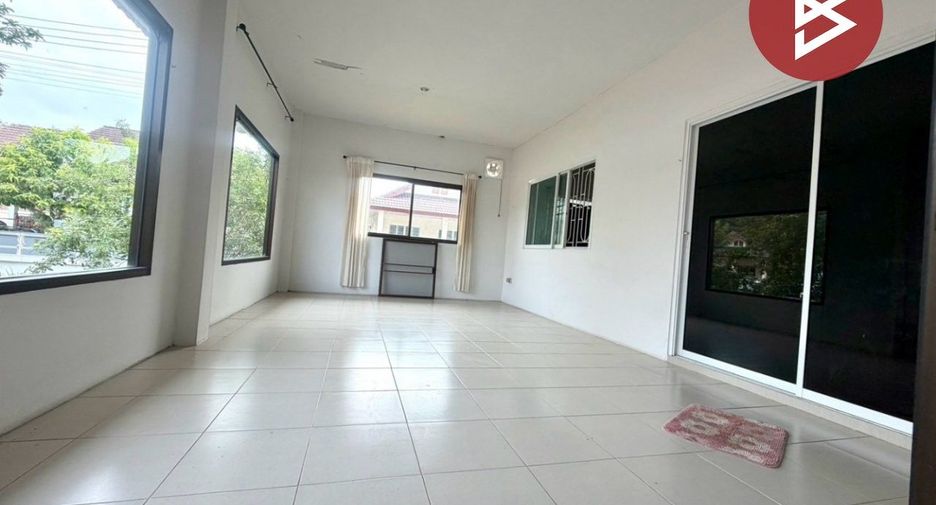 Haus zum Kauf mit 3 Zimmer in Nikhom Phatthana, Rayong