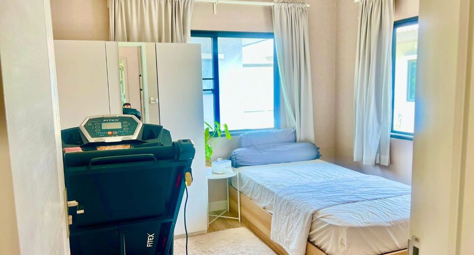 For sale 4 bedrooms house in Pak Kret, Nonthaburi