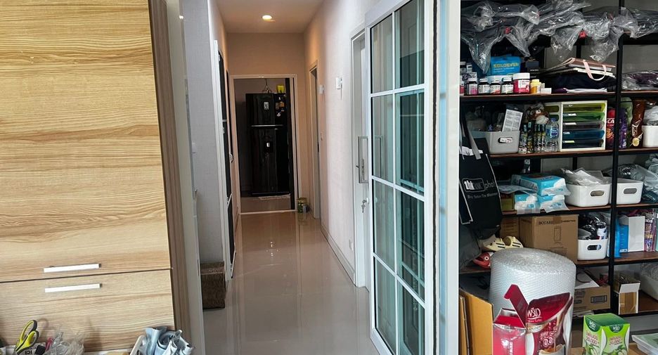 For sale 4 bedrooms house in Pak Kret, Nonthaburi