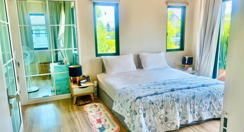 For sale 4 bedrooms house in Pak Kret, Nonthaburi