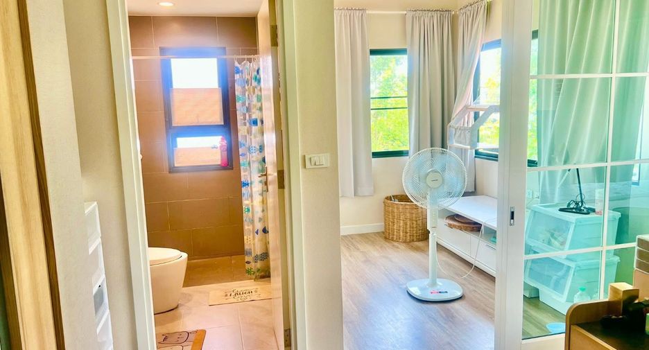 For sale 4 bedrooms house in Pak Kret, Nonthaburi