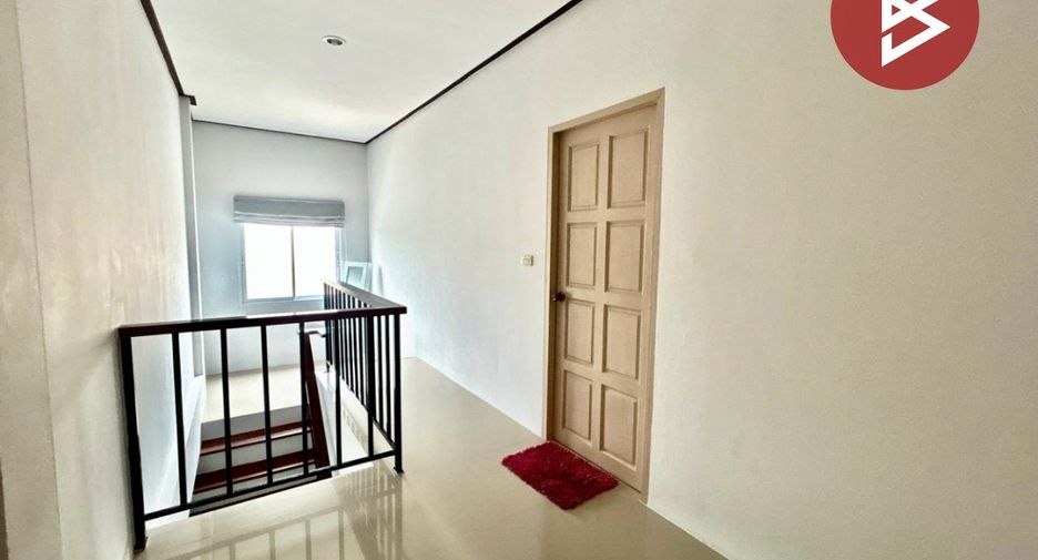 出售 2 卧室 商业空间 在 Mueang Rayong, Rayong
