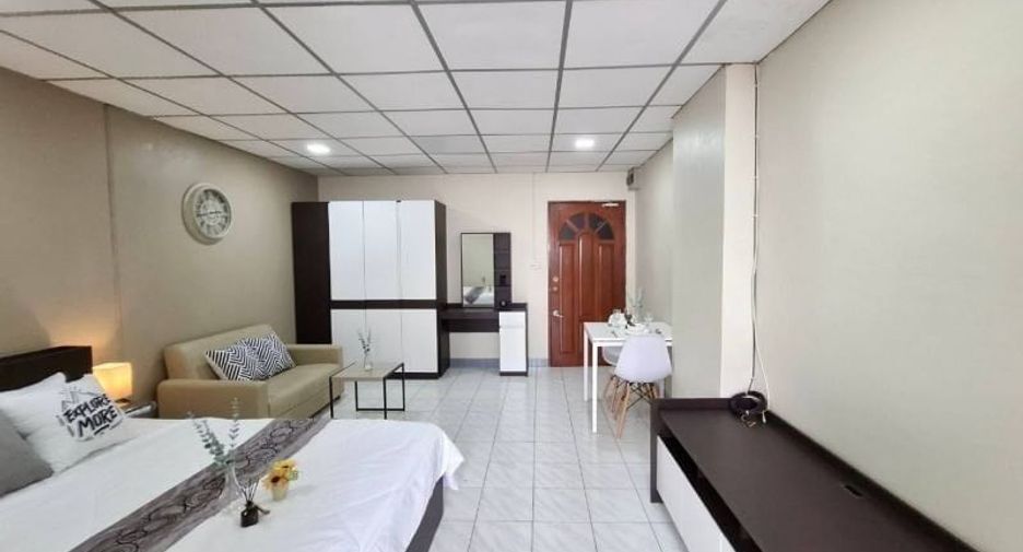 For rent 1 bed condo in Khlong Toei, Bangkok