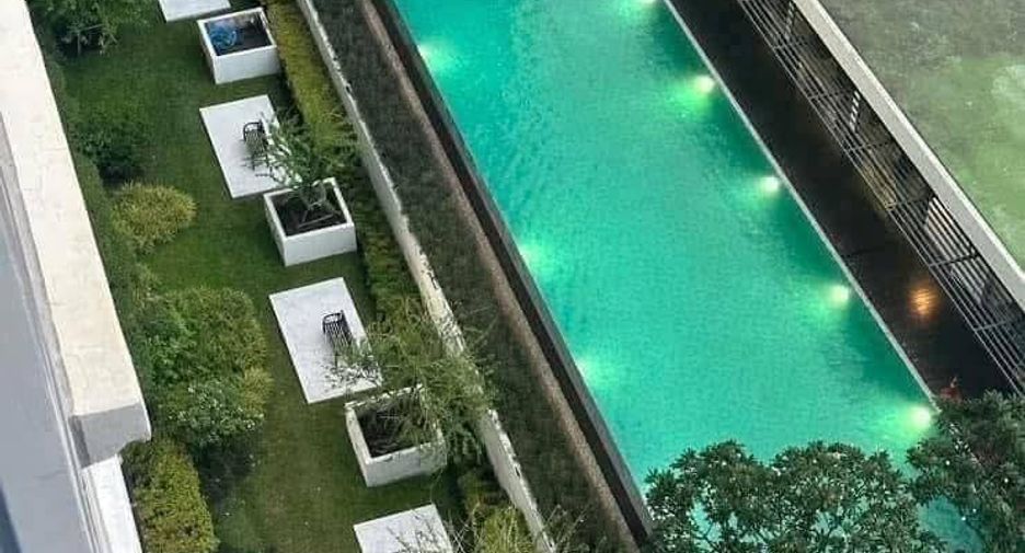 For rent 1 bed condo in Khlong Toei, Bangkok