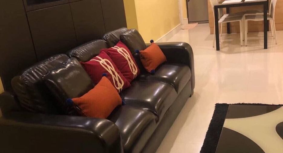 For rent 1 bed condo in Khlong Toei, Bangkok