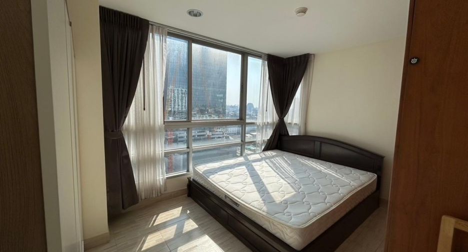 For rent 1 bed condo in Khlong Toei, Bangkok