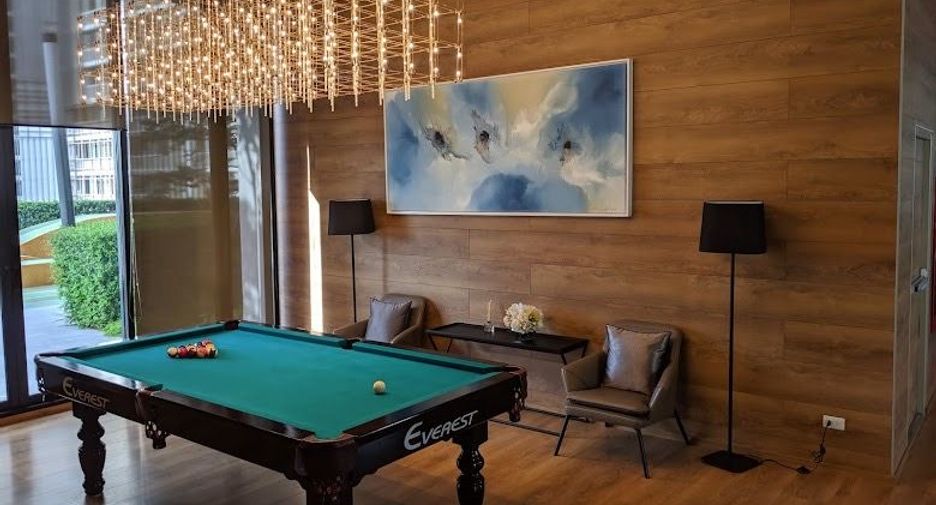 For rent 2 bedrooms condo in Watthana, Bangkok