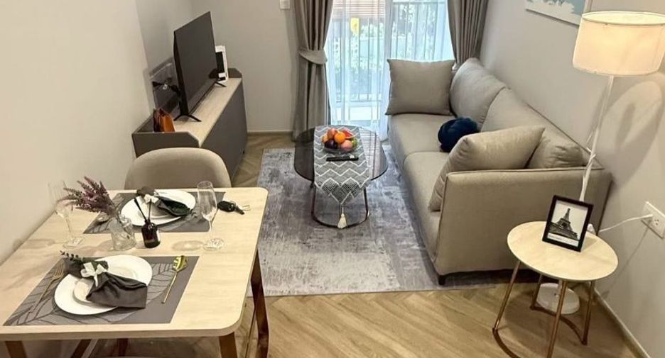 For rent 2 bedrooms condo in Watthana, Bangkok