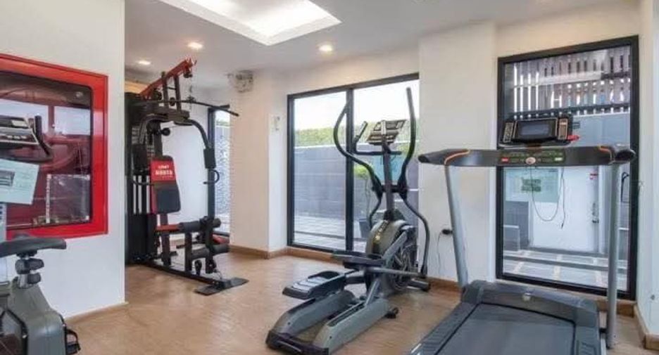 For rent 2 bedrooms condo in Watthana, Bangkok