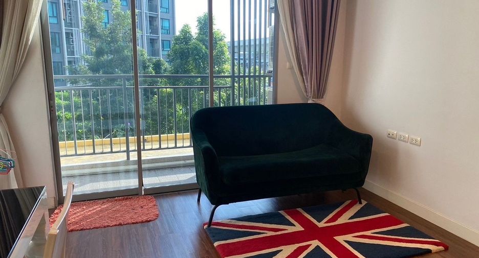 For rent 2 bedrooms condo in Watthana, Bangkok