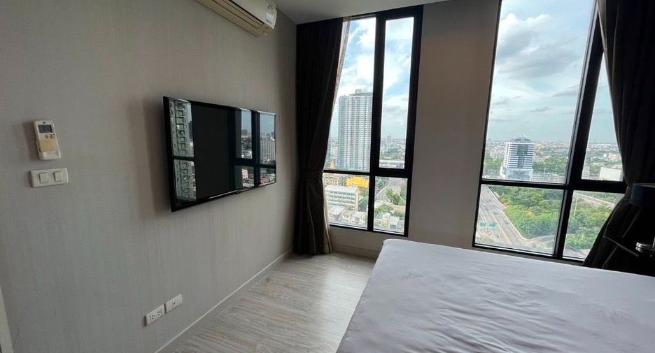 For rent 2 bedrooms condo in Watthana, Bangkok