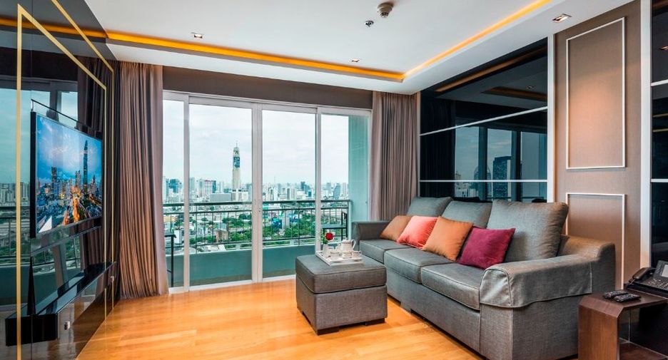 For rent 2 bedrooms condo in Watthana, Bangkok