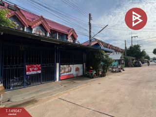 For sale 2 bedrooms townhouse in Sam Phran, Nakhon Pathom