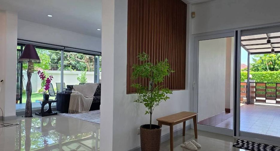 For rent 3 ベッドルーム villa in Bang Lamung, Chonburi