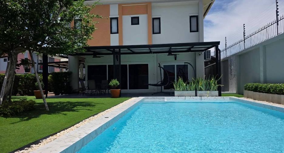 For rent 3 ベッドルーム villa in Bang Lamung, Chonburi