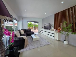For Rent 3 Bedroom Villa In Bang Lamung, Chonburi