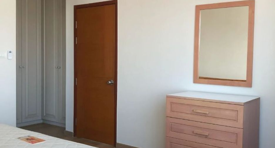 Condo en alquiler de 1 habitaciones en Sathon, Bangkok
