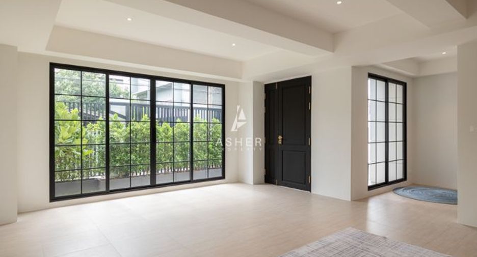 Casa en venta de 5 habitaciones en Watthana, Bangkok
