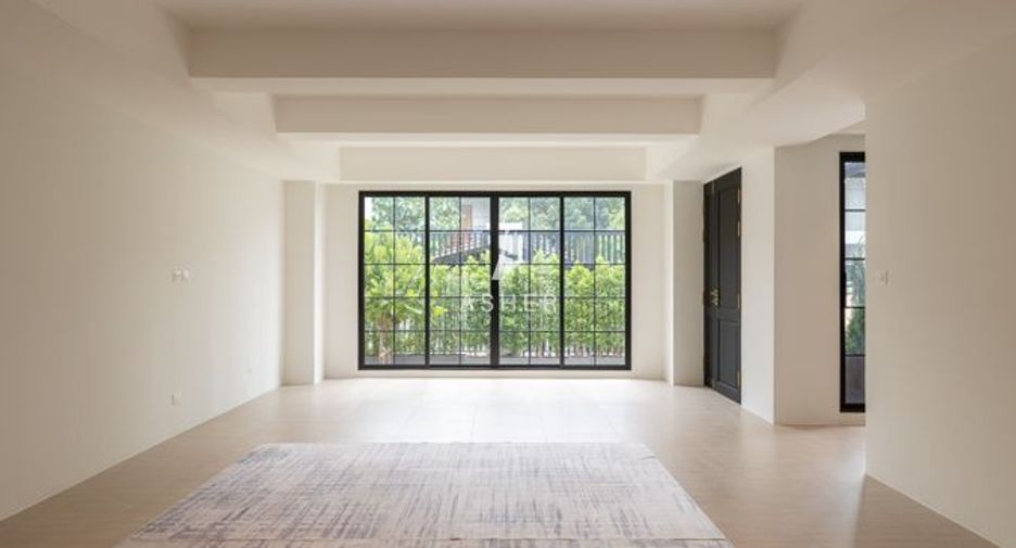 Casa en venta de 5 habitaciones en Watthana, Bangkok