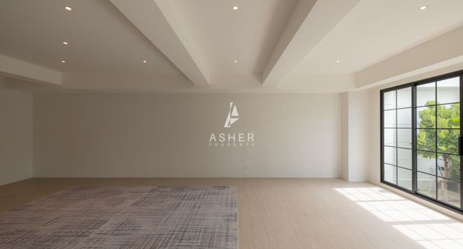 Casa en venta de 5 habitaciones en Watthana, Bangkok