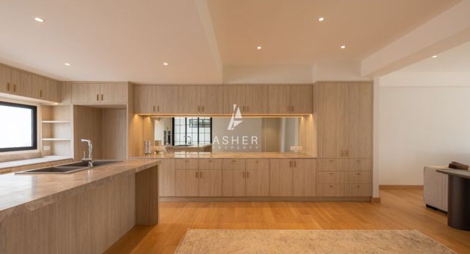 Casa en venta de 5 habitaciones en Watthana, Bangkok