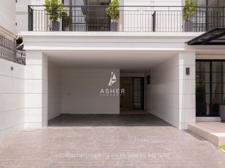 Casa en venta de 5 habitaciones en Watthana, Bangkok