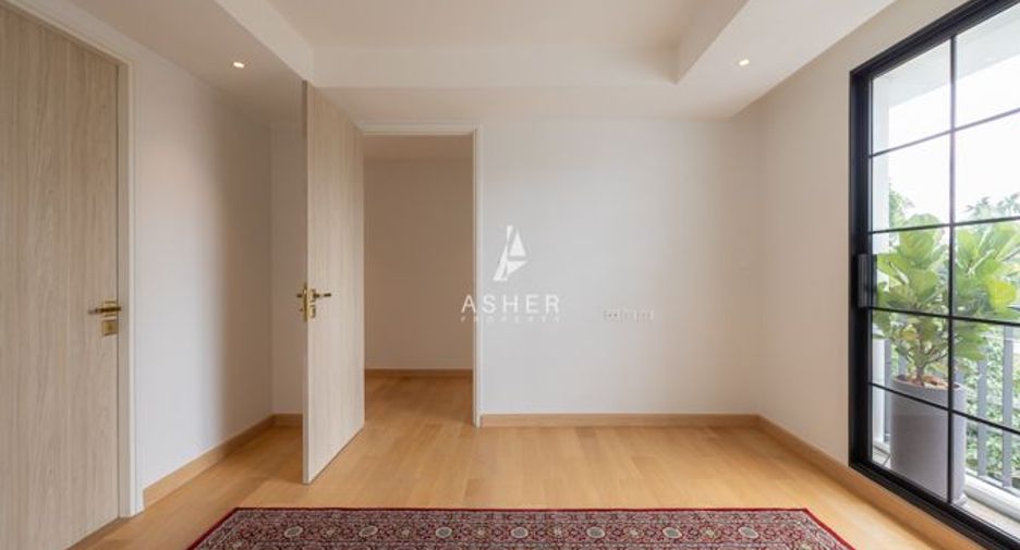 Casa en venta de 5 habitaciones en Watthana, Bangkok