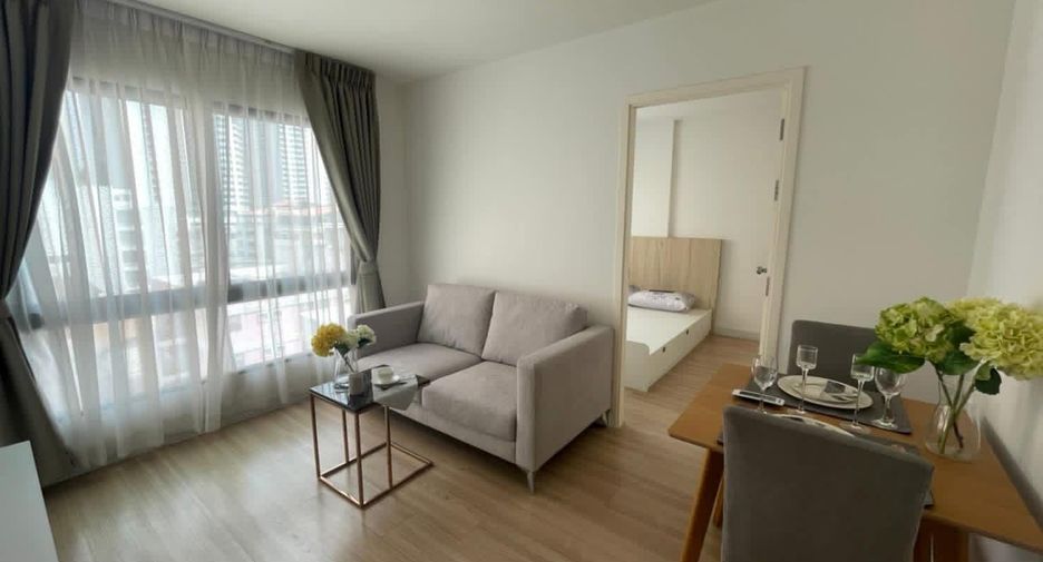 Condo en alquiler de 1 habitaciones en Khlong Toei, Bangkok