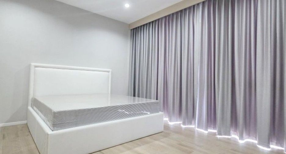 For sale 3 bedrooms retail Space in Mueang Nakhon Pathom, Nakhon Pathom