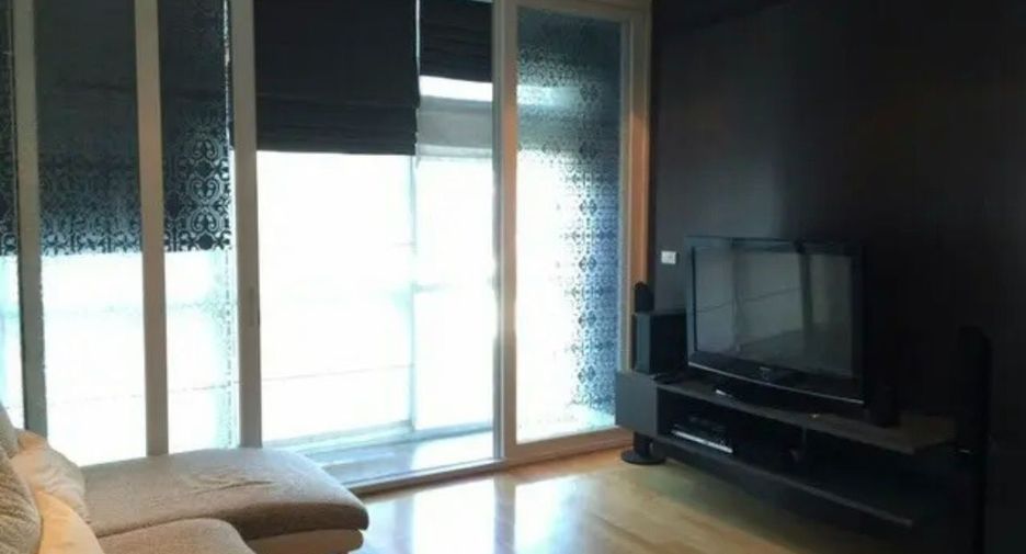 For rent 2 bedrooms condo in Mueang Samut Prakan, Samut Prakan