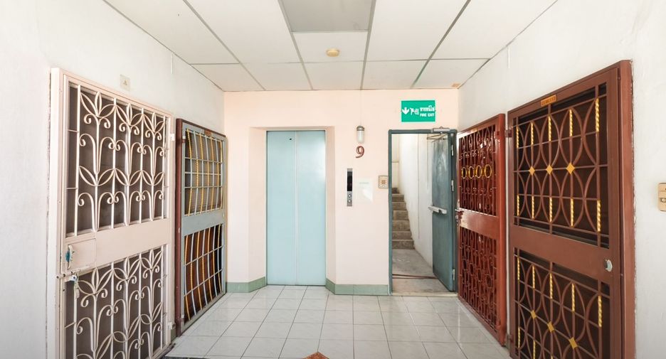 Wohnung zur Miete und zum Kauf mit 1 Zimmer in Bang Kapi, Bangkok