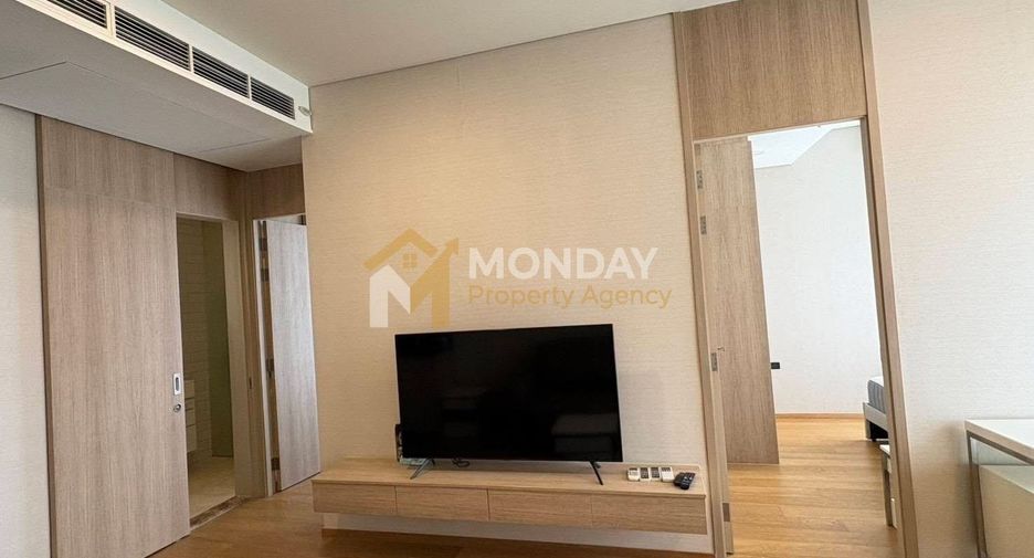 For rent 2 bedrooms condo in Khlong Toei, Bangkok