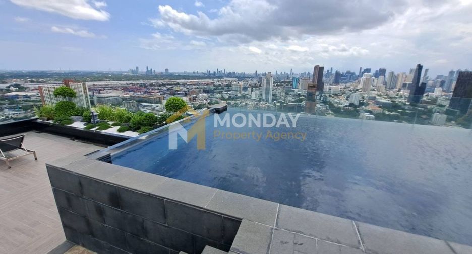 For rent 2 bedrooms condo in Khlong Toei, Bangkok