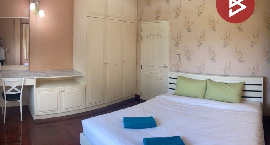 À vendre 6 chambres maison à Sattahip, Pattaya
