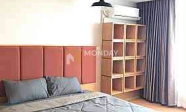 For rent 3 bedrooms condo in Bang Rak, Bangkok