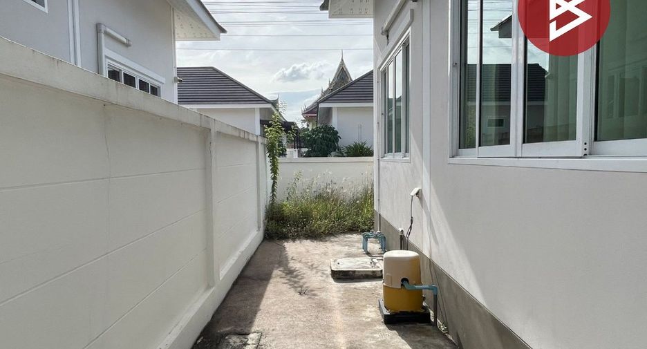 For sale 2 bedrooms house in Phan Thong, Chonburi