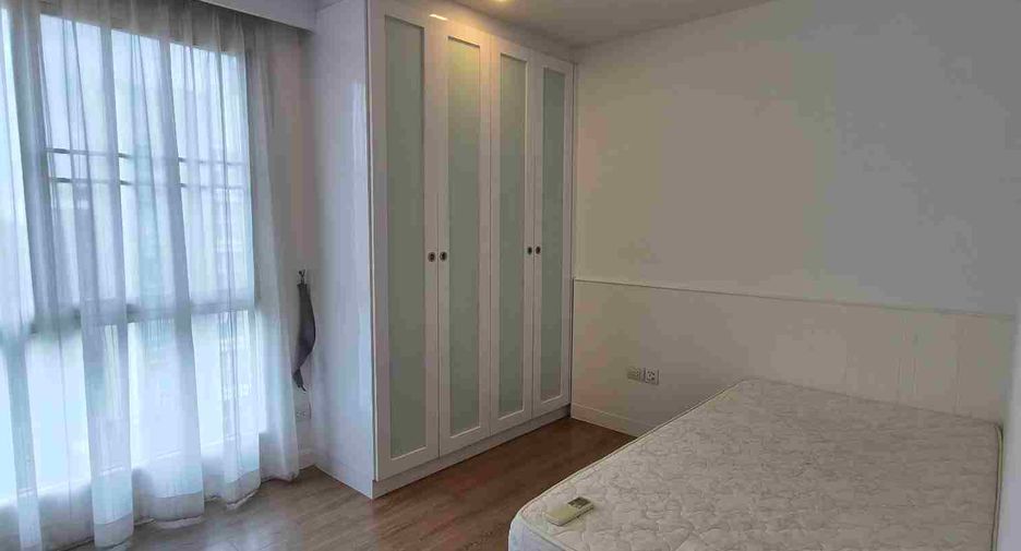 Wohnung zur Miete mit 3 Zimmer in Watthana, Bangkok