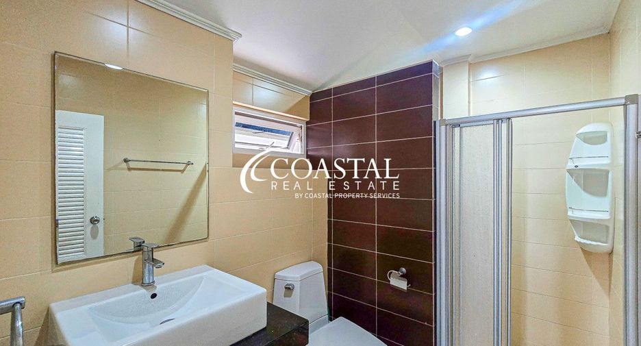 For rent 4 bedrooms house in Bang Lamung, Chonburi