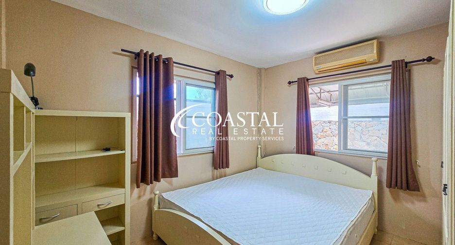 For rent 4 bedrooms house in Bang Lamung, Chonburi
