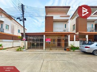 For sale 2 bedrooms townhouse in Krathum Baen, Samut Sakhon
