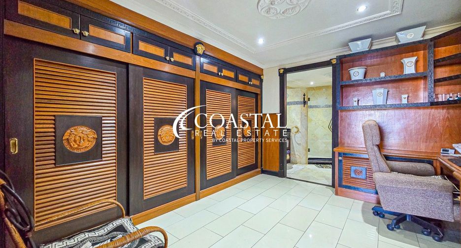 For sale 2 bedrooms condo in Bang Lamung, Chonburi